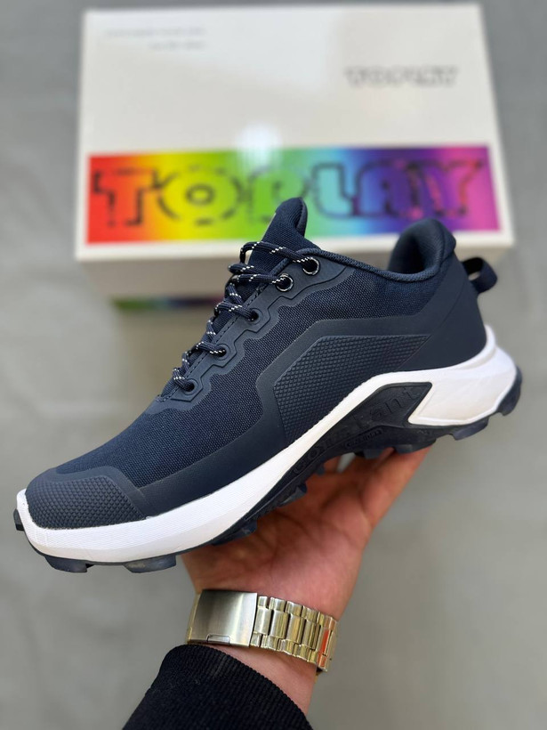 Toplay Mountain یک کتونی اسپرت و مناسب استفاده روزمره و طبیعتگردیه👟