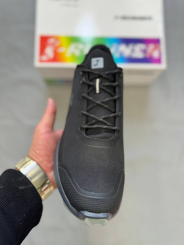 I-Runner Mountain یک کتونی مناسب استفاده روزمره و طبیعتگردیه در کل I-Runner Mountain راحت، بادوام و کاربردیه👟