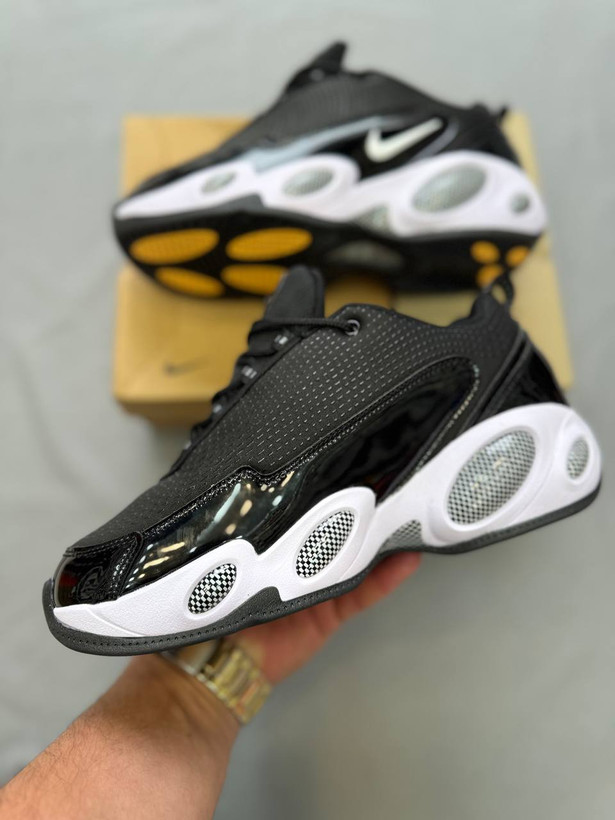 این مدل ترکیبی از طراحی کلاسیک Zoom Flight 95 با حالوهوای مدرن لاین NOCTA هست👟